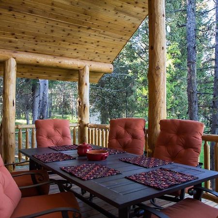 Lumberjack Lodge By Kabino Hot Tub Fire Pit Satellite Wifi Grill Large Porch Island Park Kültér fotó